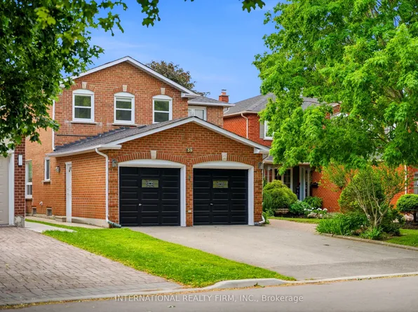 39 Couperthwaite Cres, Markham, ON L3R 6N4
