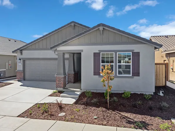 918 Cumbria Ln, Patterson, CA 95363