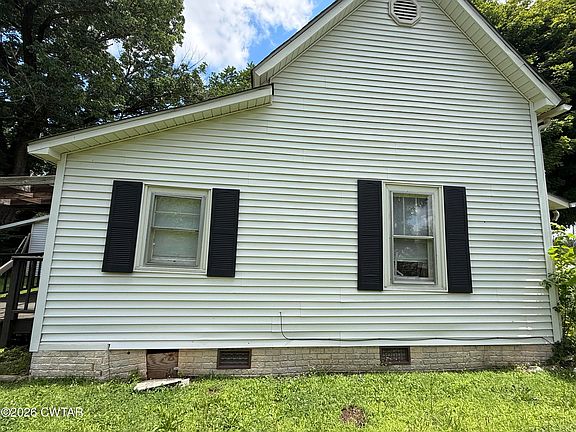 4th image of 4760 Hamilton St