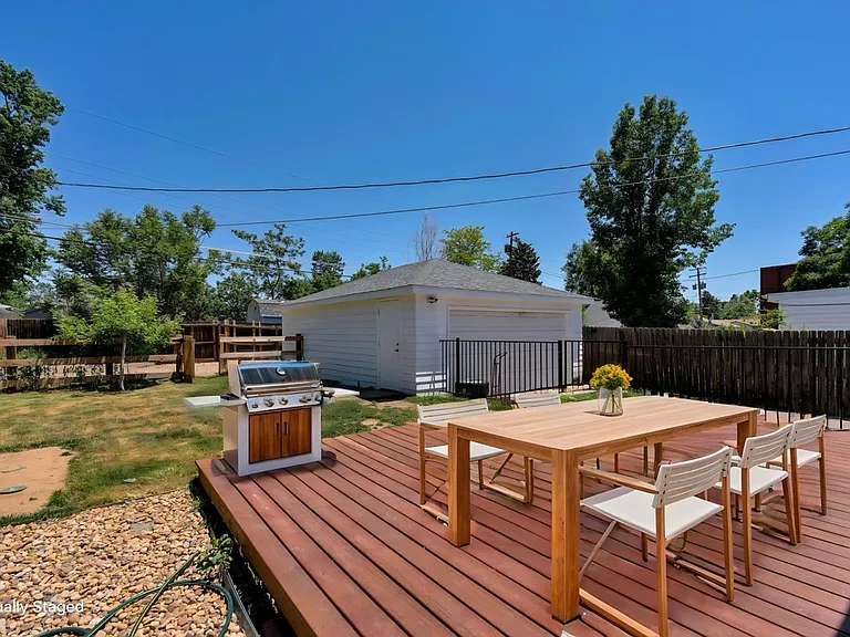 4020 S. Bannock Street — Photo 10