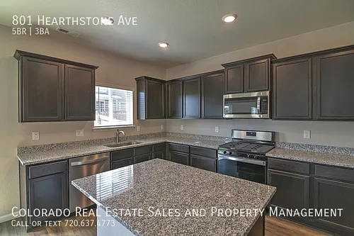 801 Hearthstone Ave — Photo 3