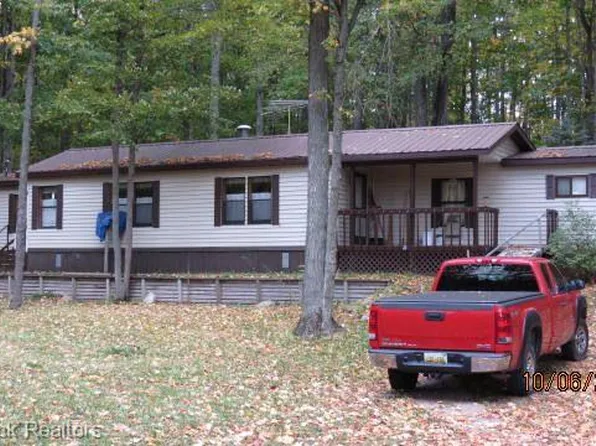 7033 Starvation Lake Rd NE, Mancelona, MI 49659