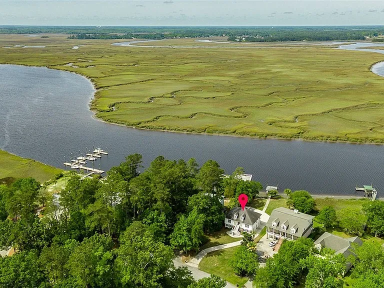 886 Waterford Landing Rd — Photo 40
