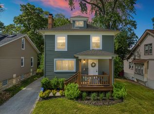 211 Academy St, Ferndale, MI 48220