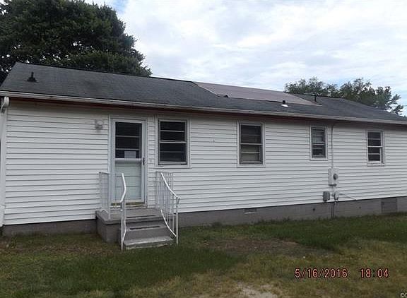 3rd image of 20606 Willowdale Dr