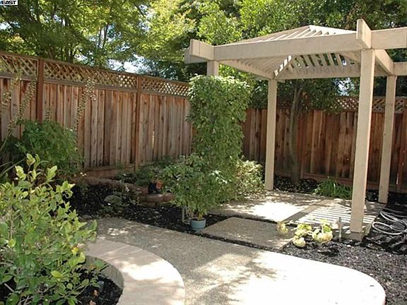 5th image of 7825 Paseo Santa Cruz