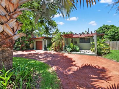 111 NE 16th Court, Fort Lauderdale, FL, 33305