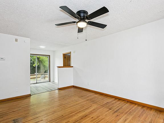 2nd image of 2321 W Lydia Ave