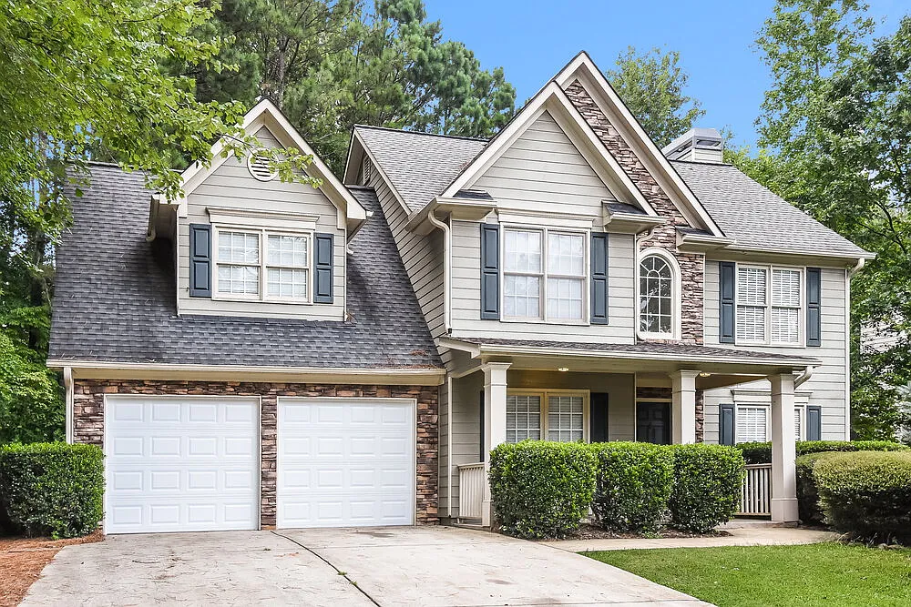 4 bed, 2.5 bath, 2182 sqft, $2,145 — Photo 4