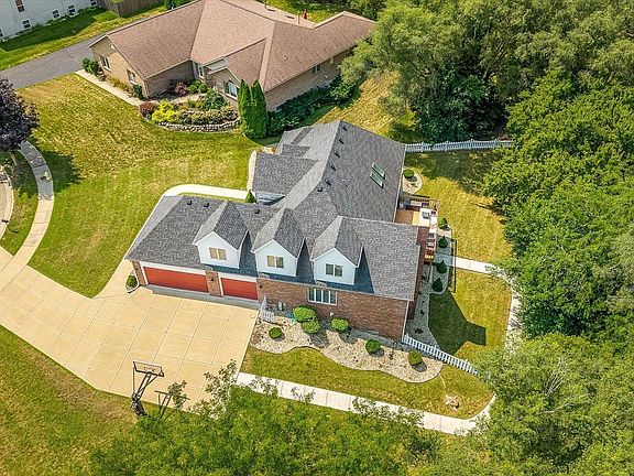 2nd image of 3656 Grenoble Ct