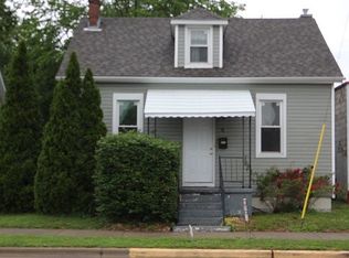 6 W Hanover St, New Baden, IL