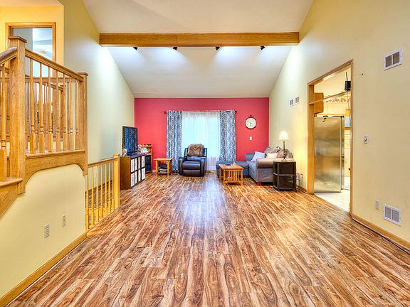 3rd image of 1710 W 50th Ave