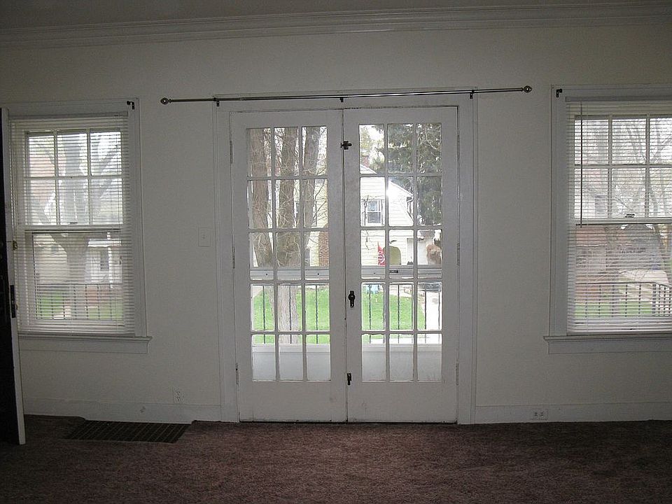 Upper