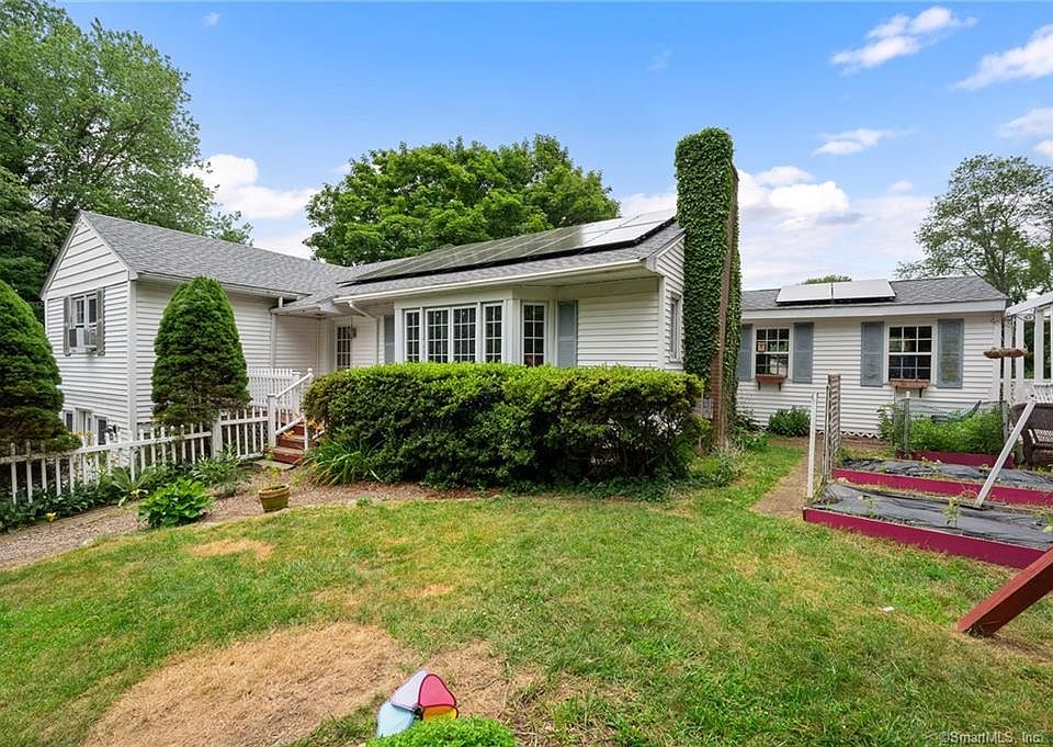 272 Whalehead Rd, Gales Ferry, CT 06335 Zillow