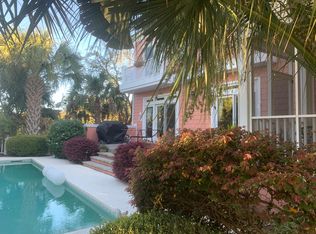 24 Commons Ct, Isle Of Palms, SC 29451