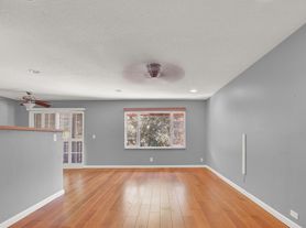 312 Southwind Dr