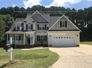 700 Winding Oak Way, Clayton, NC 27520