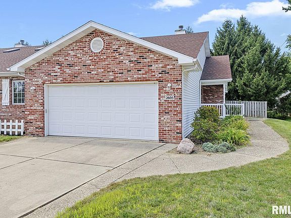 3rd image of 2605 Montega Dr