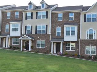 2023 Hayes Ln, Holly Springs, NC 27540