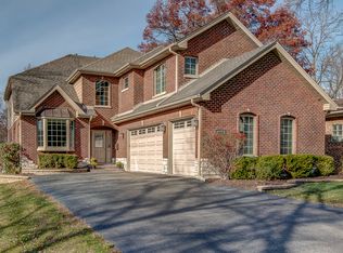 4600 Pershing Ave, Downers Grove, IL 60515