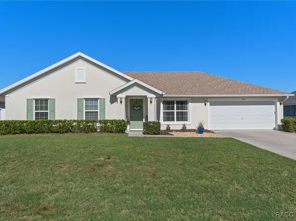 741 W Walkertown Dr, Citrus Springs, FL 34434