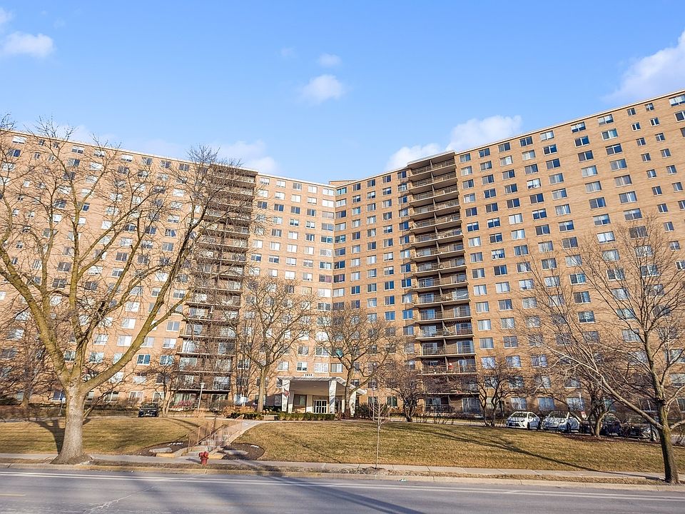 1st image of 7033 N Kedzie Ave APT 708