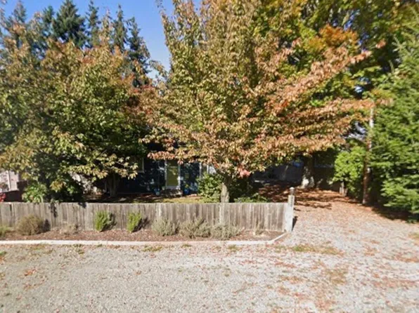 828 S 195th Street, Des Moines, WA 98148