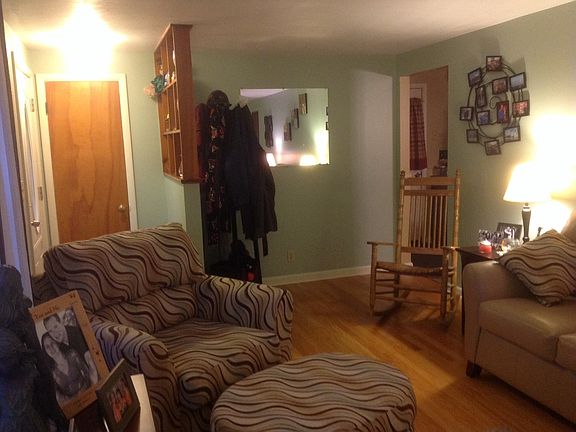 4th image of 206 Crestwood Dr