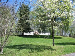 391 Windmill Hill Rd, Bluefield, WV 24701