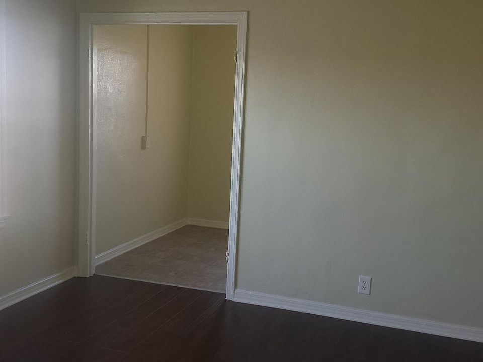 1st image of 4162 S Figueroa St #308