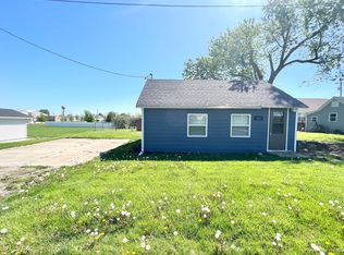 111 S West St, Gifford, IL