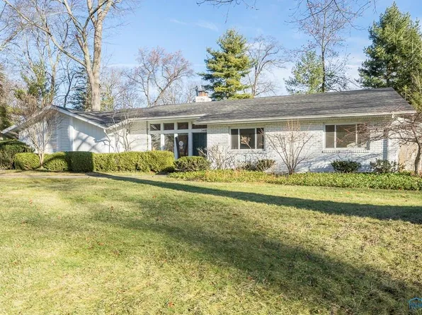 3416 Shakespeare Ln, Toledo, OH 43615