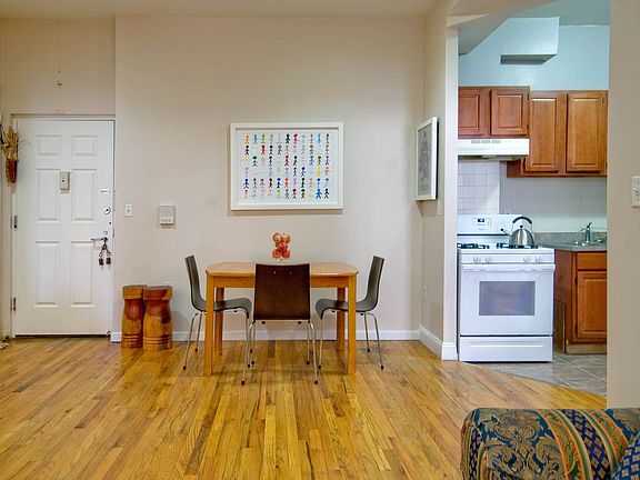 2nd image of 1240 Bedford Ave APT 1A