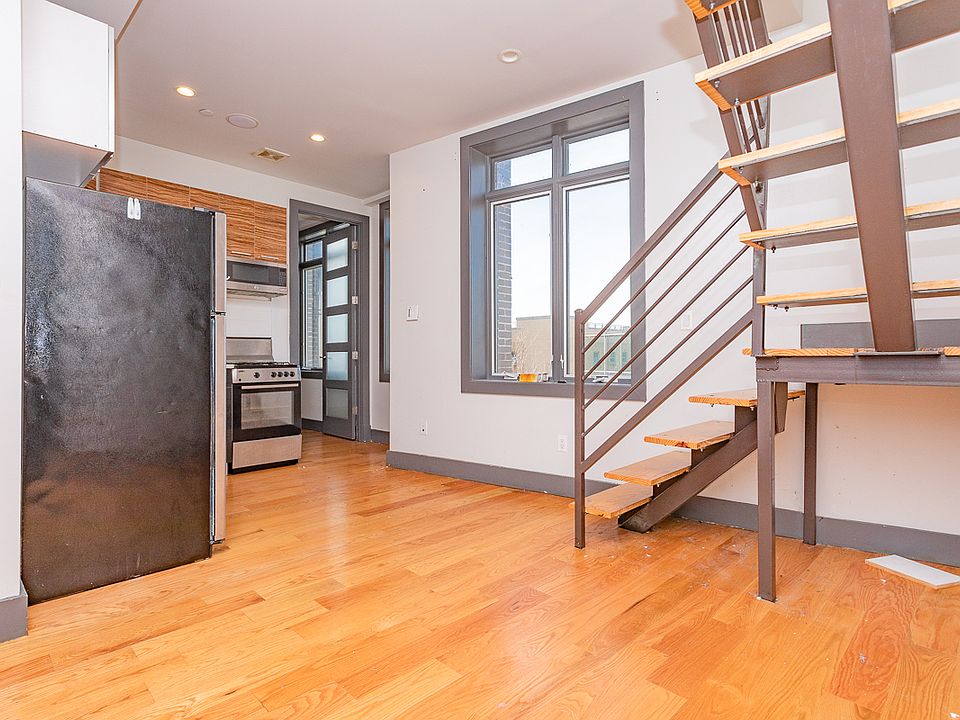1st image of 1303 Greene Ave #3B
