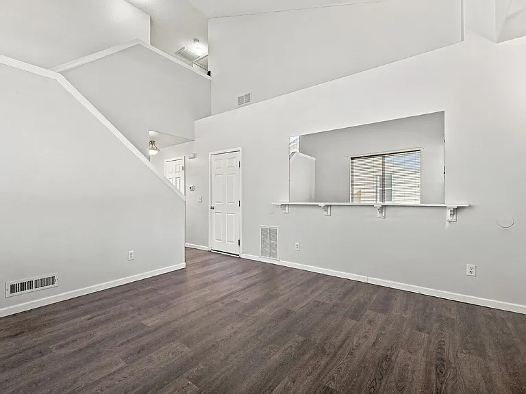 9468 Pony Gulch Way — Photo 4