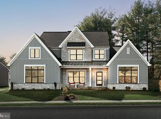 90 Tupelo St, Lititz, PA 17543