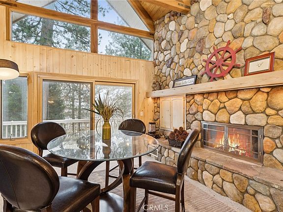 5th image of 641 Golf Course Rd