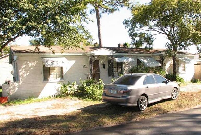 1st image of 1360 Formosa Ave