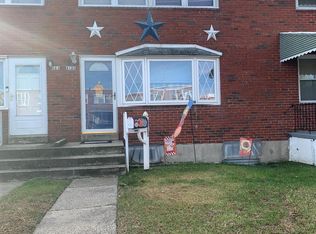 8121 Mid Haven Rd, Dundalk, MD 21222