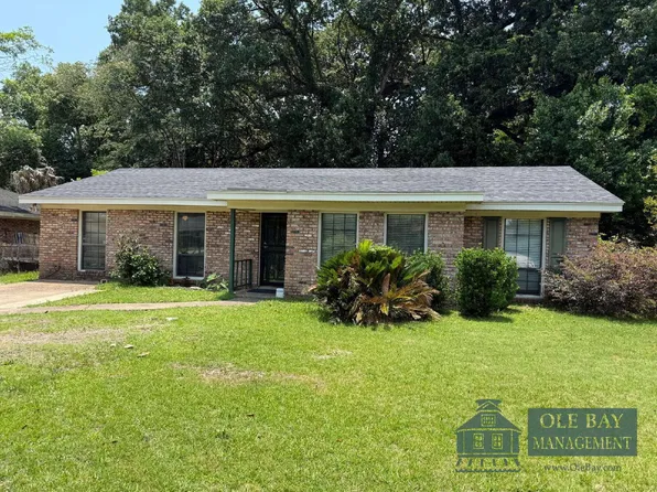 702 Ynestra Dr, Mobile, AL 36609