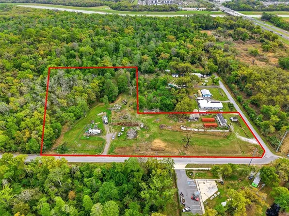 9014 122 AVENUE, TAMPA, FL 33637