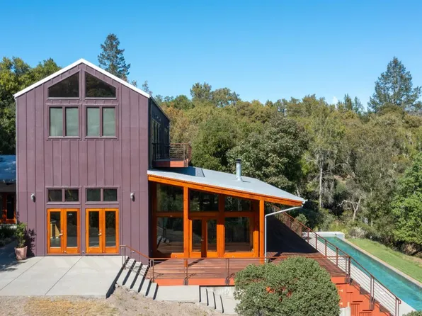 812 Leslie Creek Ln, Santa Rosa, CA 95404