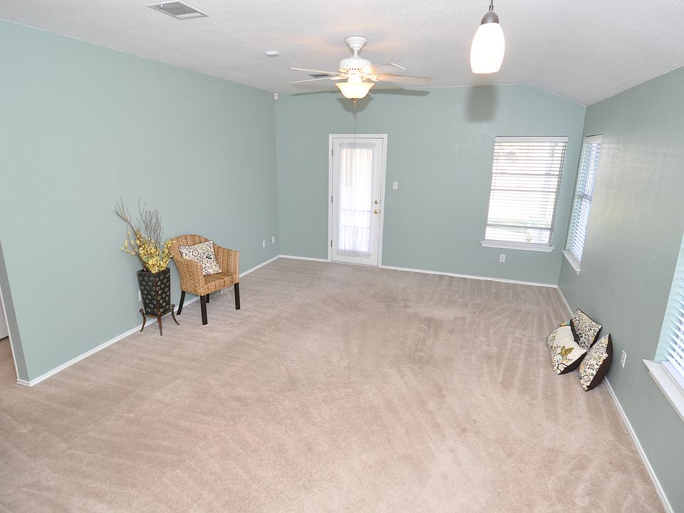 1st image of 17236 Tobermory Dr