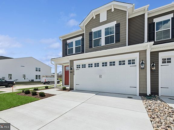 3rd image of 12620 Knolls Ln