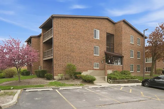 Building Photo - 900 Perrie Dr #204