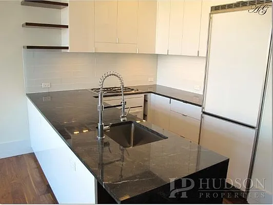 Rented by Hudson Properties | media 5