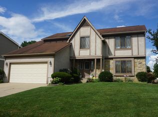 3290 Tumwater Valley Dr, Pickerington, OH 43147