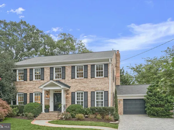 4900 Palisade Ln NW, Washington, DC 20016