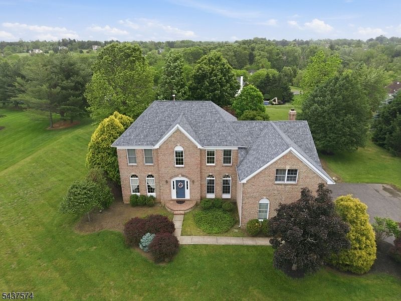 1st image of 23 Neshanic Dr