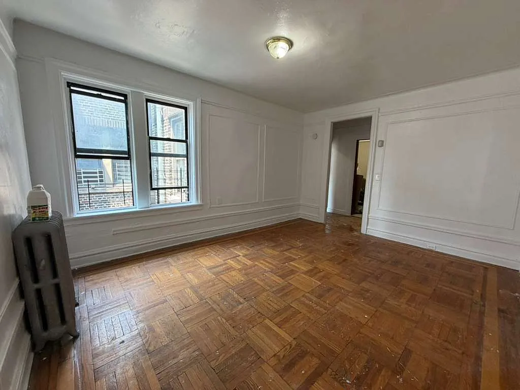 1 bed, $2,098 — Photo 2